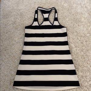 Lululemon tank top!
